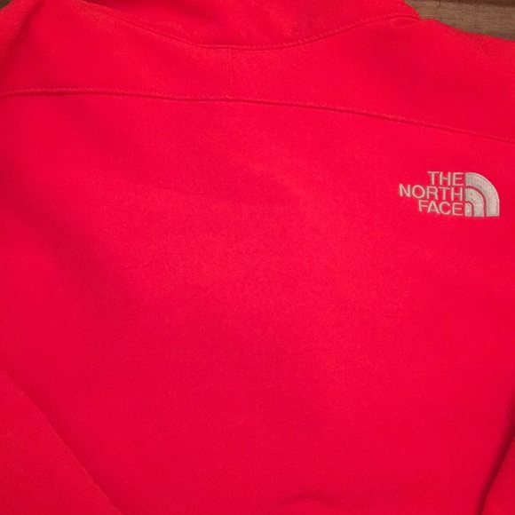 Bright orange/red north face jacket - Picture 4 of 5
